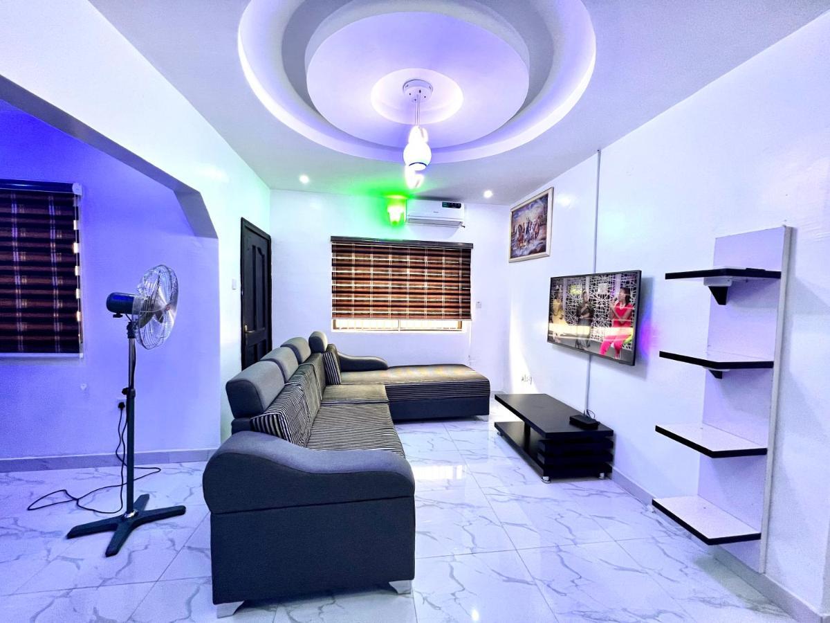Apartment Campdavid Luxury Ajao Estate Airport Road 0 8 1 4 0 0 1 3 1 2 5 *
