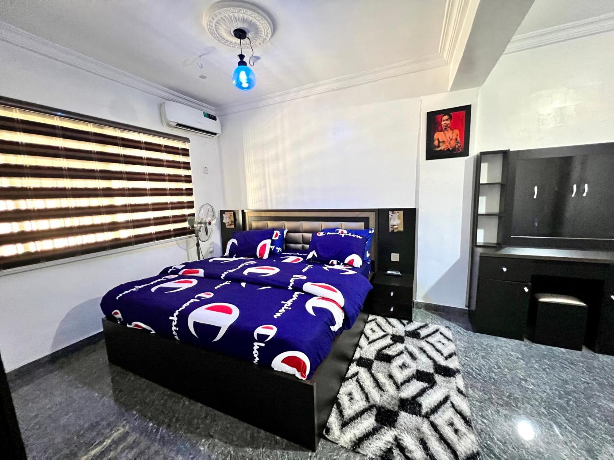 Campdavid Luxury Ajao Estate Airport Road 0 8 1 4 0 0 1 3 1 2 5 Apartment *
