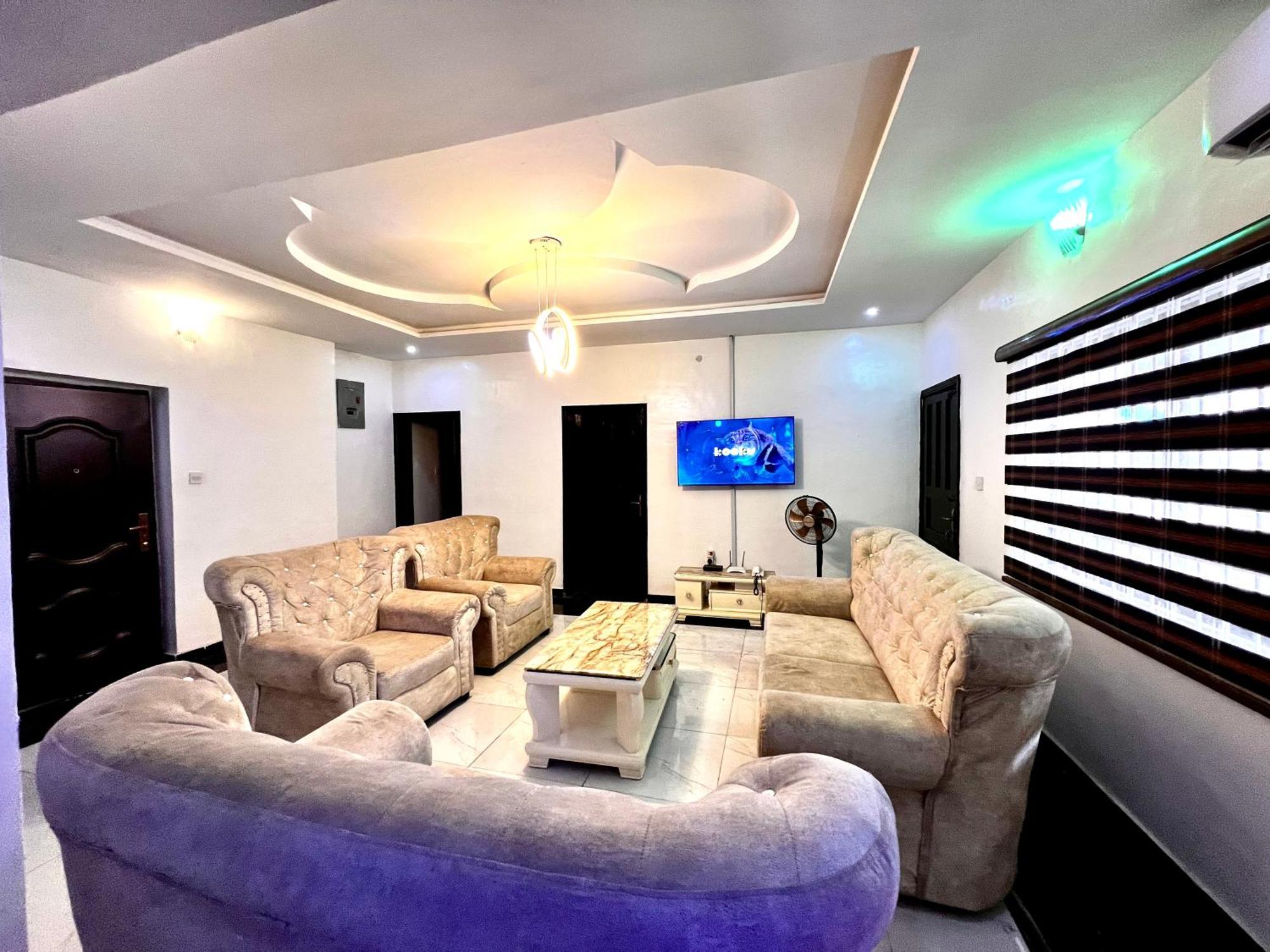 Apartment Campdavid Luxury Ajao Estate Airport Road 0 8 1 4 0 0 1 3 1 2 5 Lagos